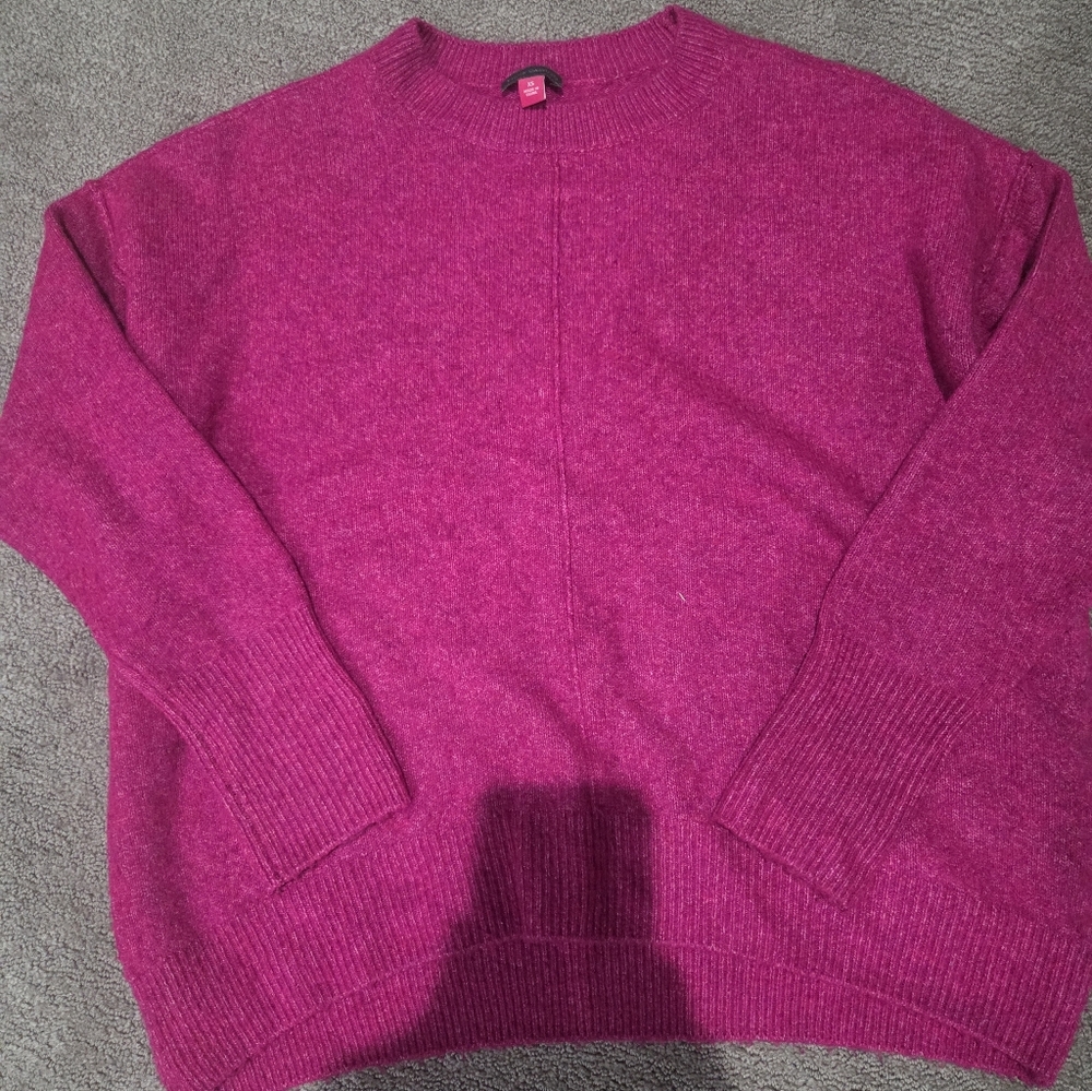 Vince Camuto Women's Fuchsia Crewneck Sweater